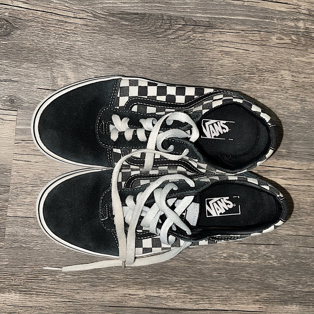 Youth size 5 Vans
